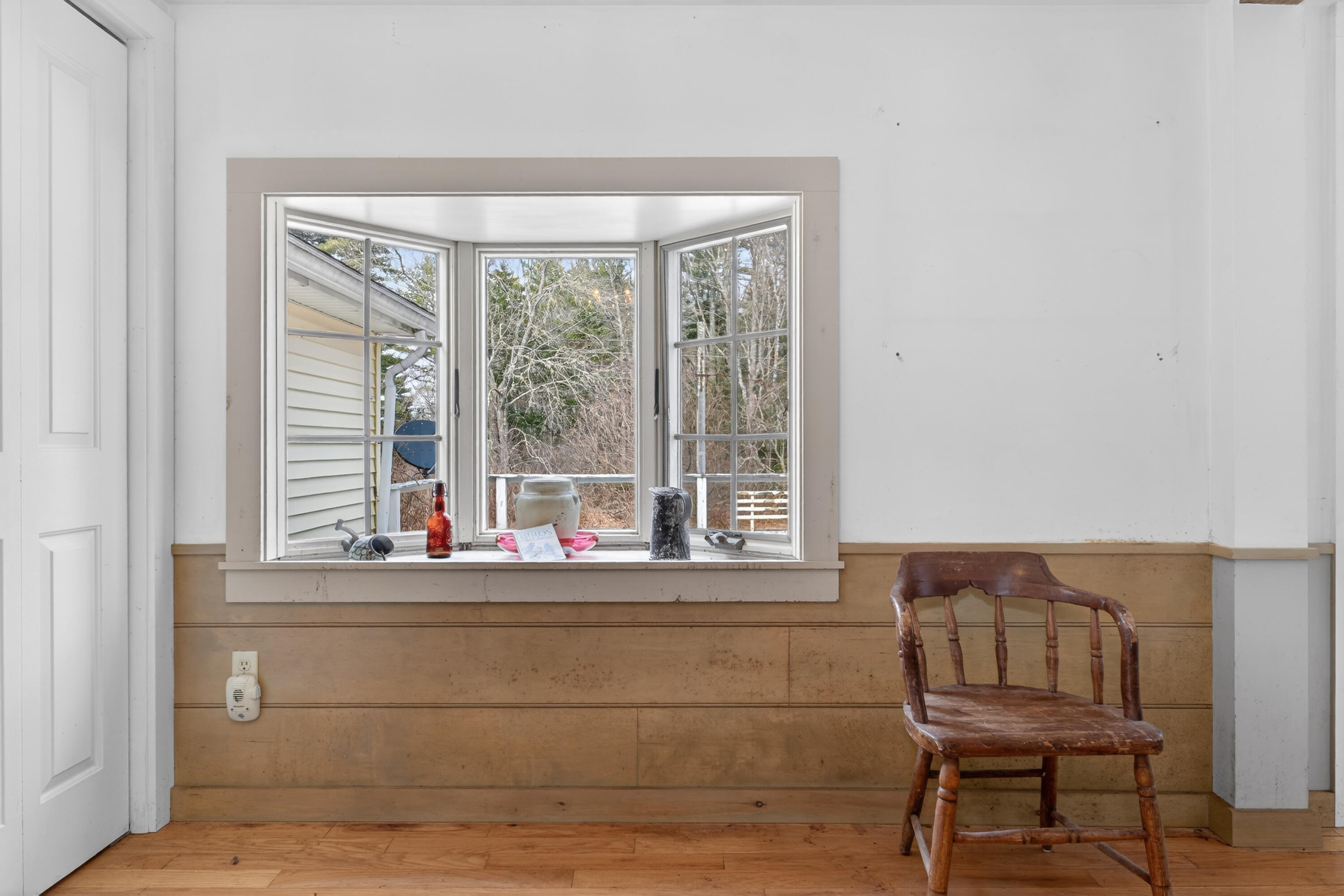 198 Medomak Road Bremen, ME 04551 - Photo 12 of 47 photos_high_resolution_198_Medomak_Rd_12