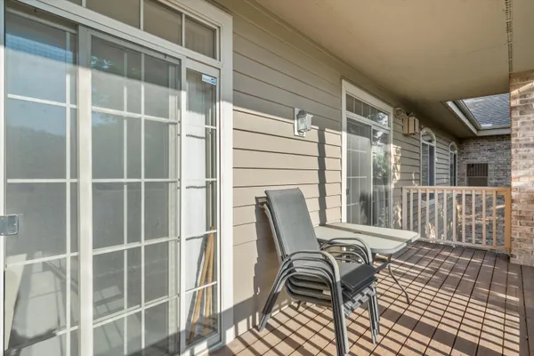 $325,000 | 13050 West Bluemound Road, Unit 303, Elm Grove, WI 53122