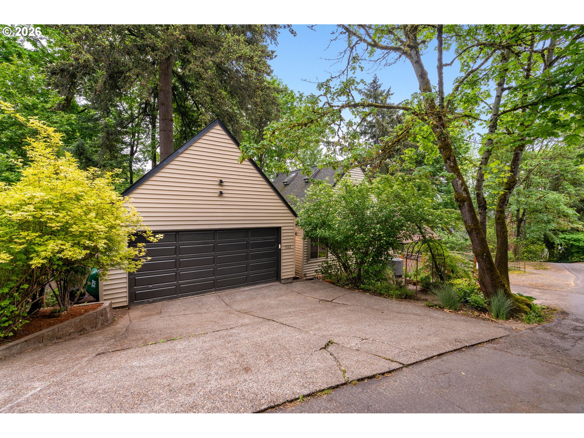 7133 Southwest 7th Avenue Portland, OR 97219 - Photo 38 of 43 Garage