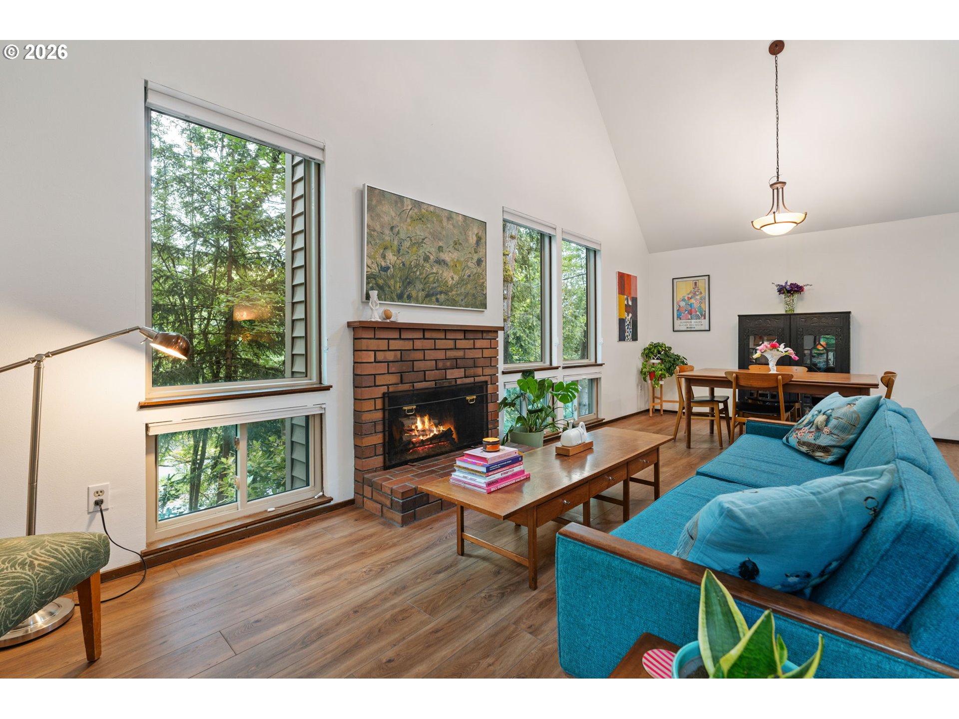 7133 Southwest 7th Avenue Portland, OR 97219 - Photo 5 of 43 Family Room
