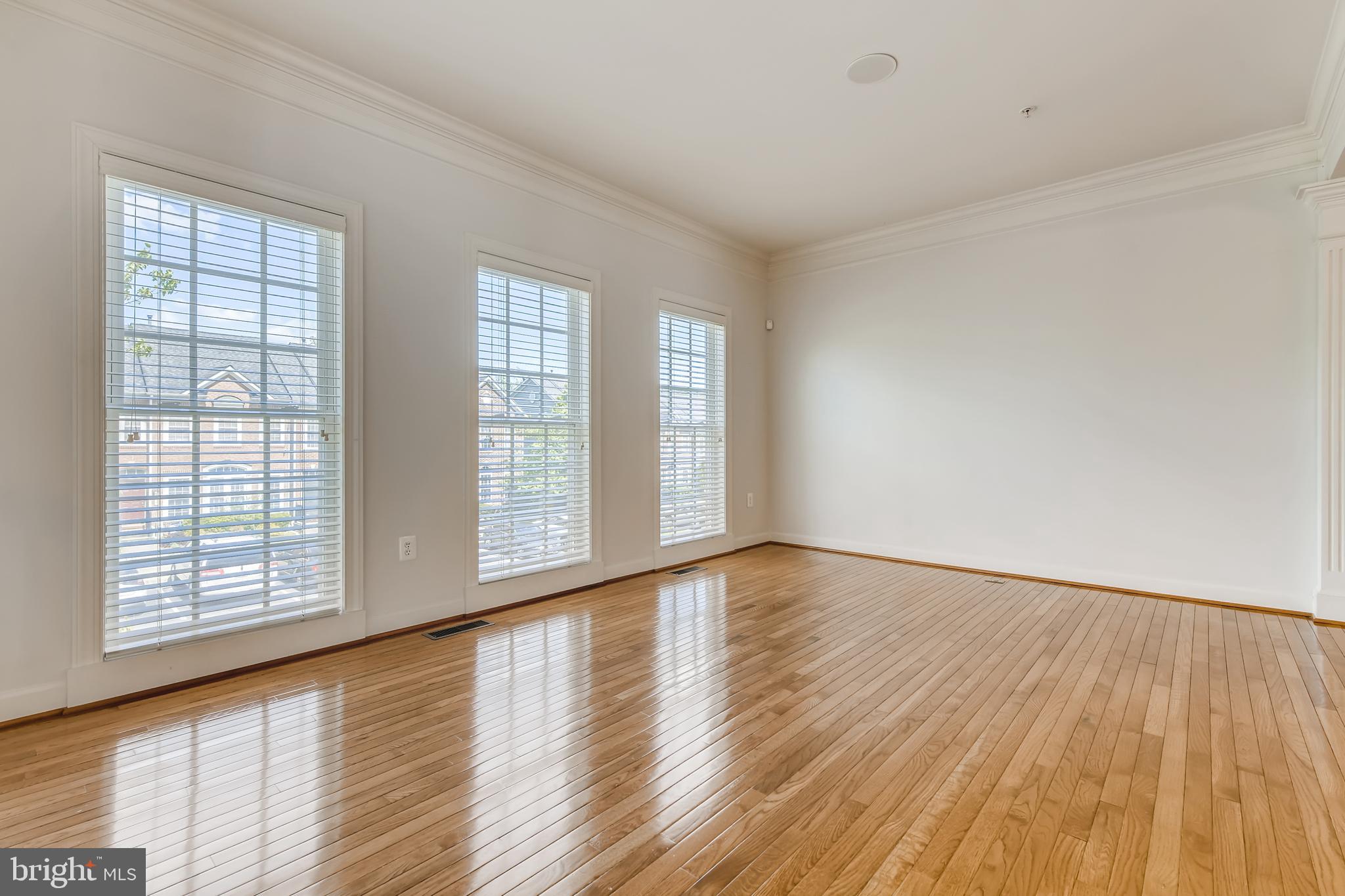 1502 Rutland Way Hanover, MD 21076 - Photo 7 of 37 Gallery Image 7