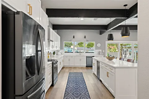 $1,495,000 | 5721 Louise Lane, Austin, TX 78757
