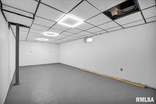 $169,000 | 1014 North Summit Boulevard, Peoria, IL 61606