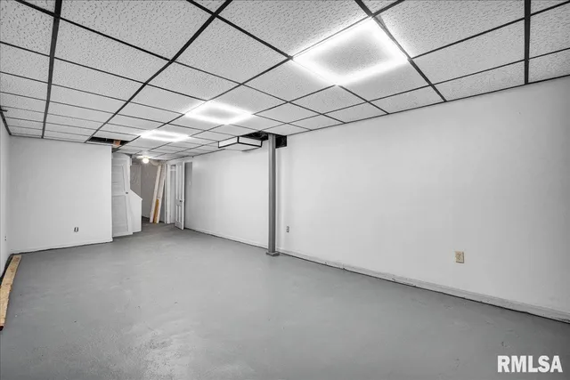 $169,000 | 1014 North Summit Boulevard, Peoria, IL 61606