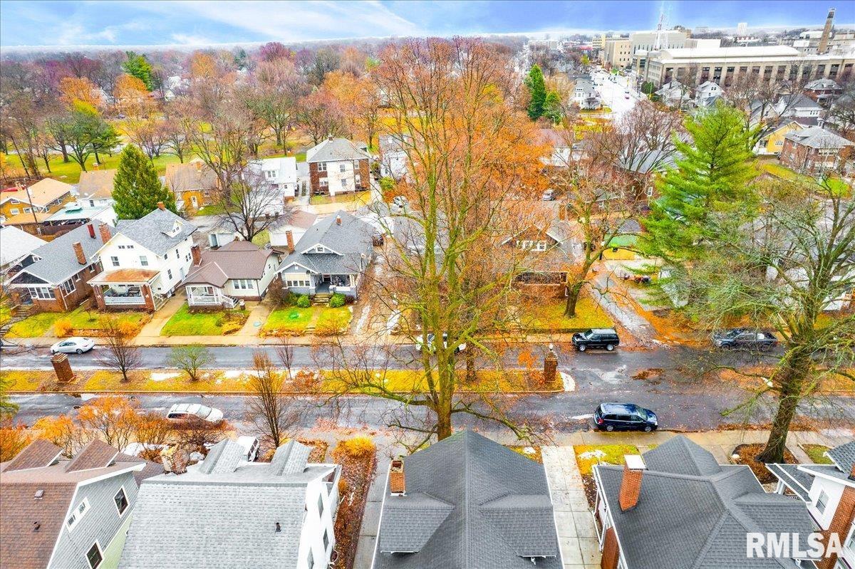 1014 North Summit Boulevard Peoria, IL 61606 - Photo 31 of 49