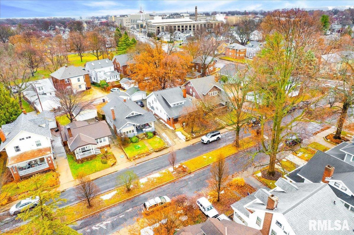 1014 North Summit Boulevard Peoria, IL 61606 - Photo 32 of 49