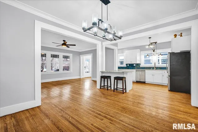 $169,000 | 1014 North Summit Boulevard, Peoria, IL 61606