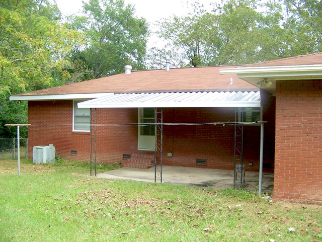 7225 Mobley Road Columbus, GA 31904 - Photo 16 of 18 Covered Patio