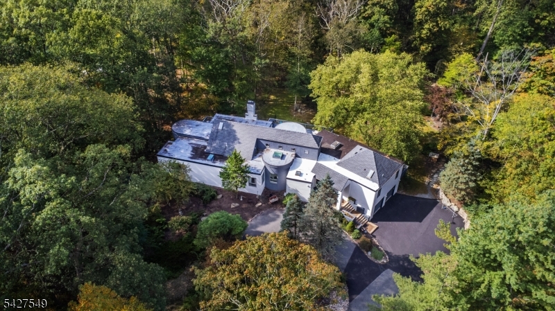 4 Springwood Terrace Kinnelon, NJ 07405 - Photo 2 of 32