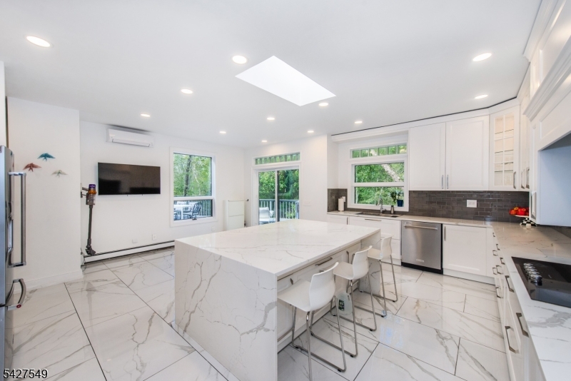 4 Springwood Terrace Kinnelon, NJ 07405 - Photo 21 of 32