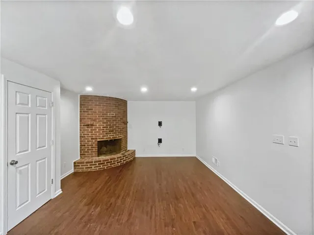 $525,000 | 10332 Cherokee Lane, Leawood, KS 66206