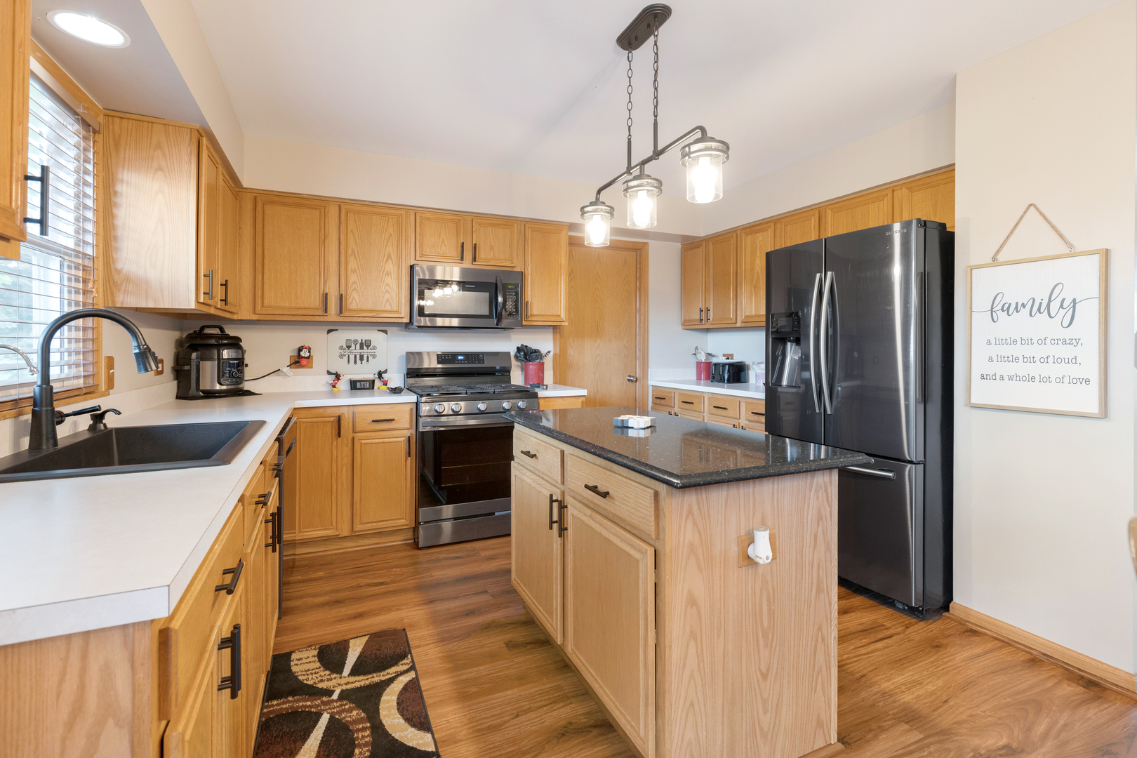 9317 Nicholas Lane Spring Grove, IL 60081 - Photo 14 of 29 Gallery Image 14