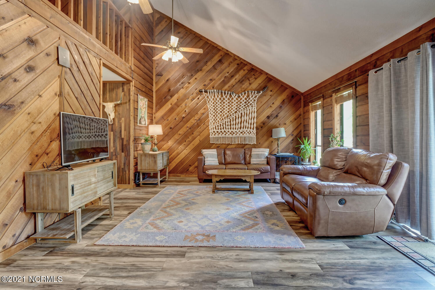 136 Grainger Point Road Wilmington, NC 28409 - Photo 5 of 29 136 Grainger Point Rd-large-007-008-P633