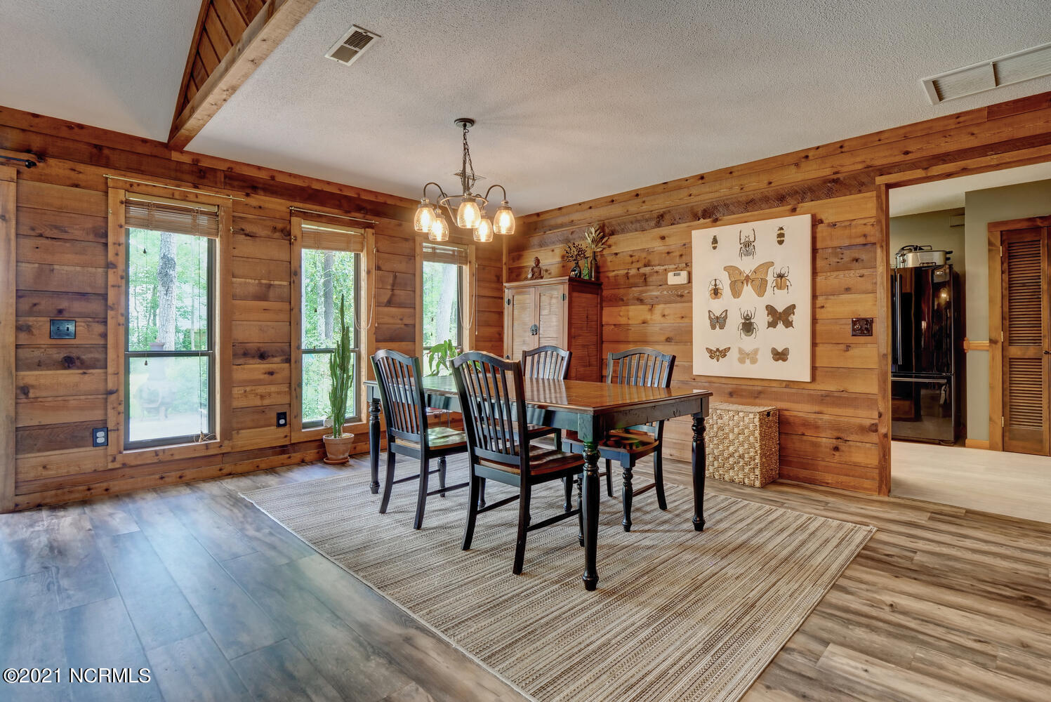 136 Grainger Point Road Wilmington, NC 28409 - Photo 6 of 29 136 Grainger Point Rd-large-005-002-P633