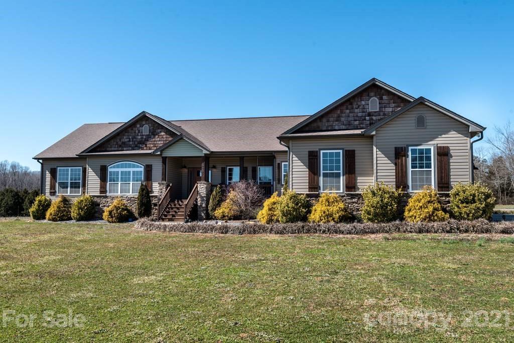 1775 Travis Road Conover, NC 28613 - Photo 1 of 48 Gallery Image 1