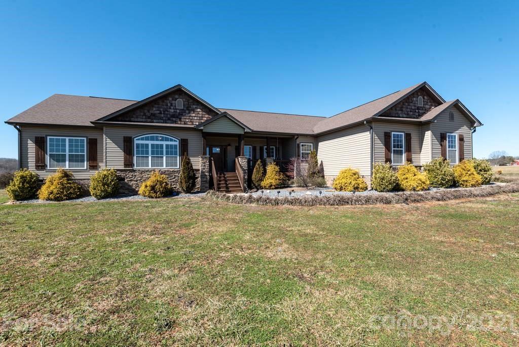 1775 Travis Road Conover, NC 28613 - Photo 11 of 48 Gallery Image 11