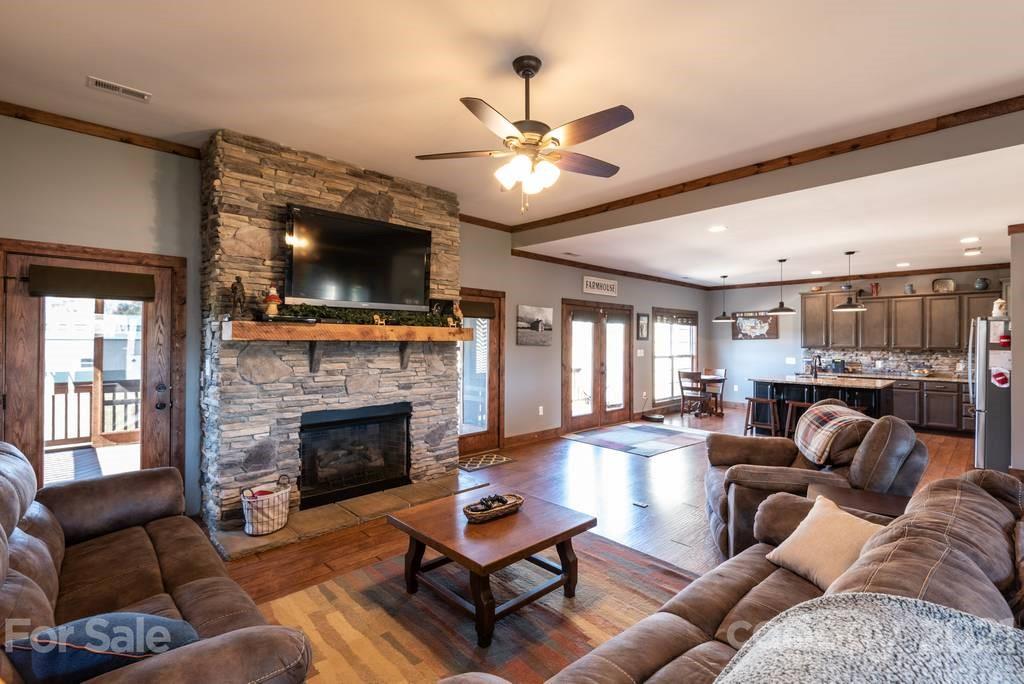 1775 Travis Road Conover, NC 28613 - Photo 17 of 48 Gallery Image 17