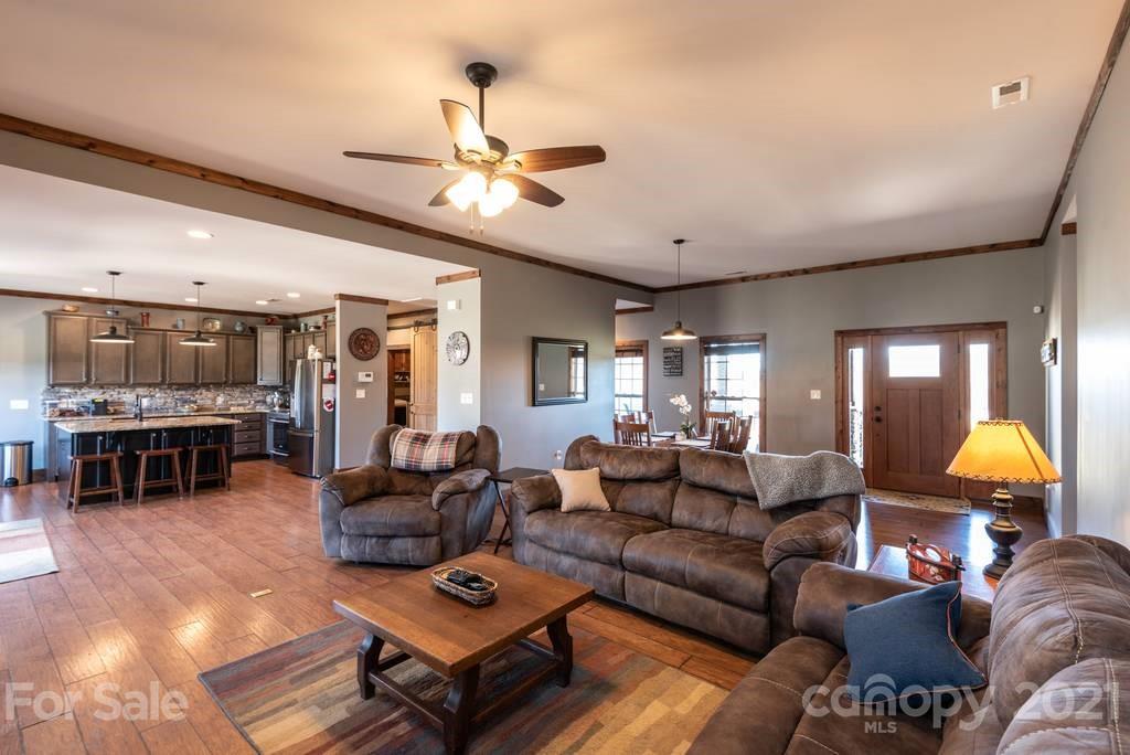 1775 Travis Road Conover, NC 28613 - Photo 18 of 48 Gallery Image 18