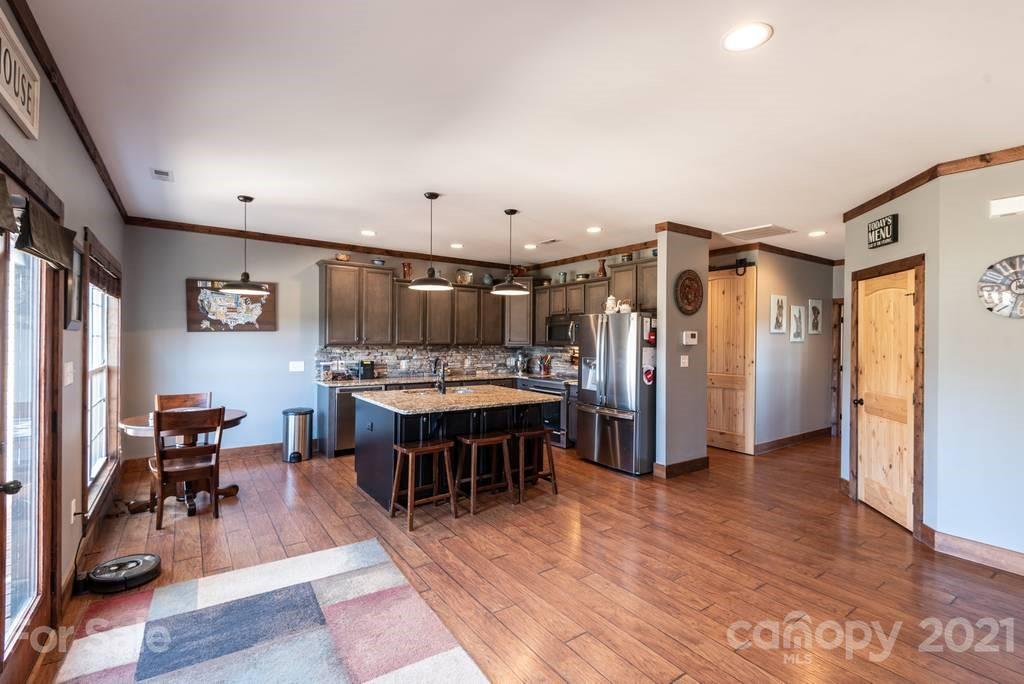 1775 Travis Road Conover, NC 28613 - Photo 20 of 48 Gallery Image 20