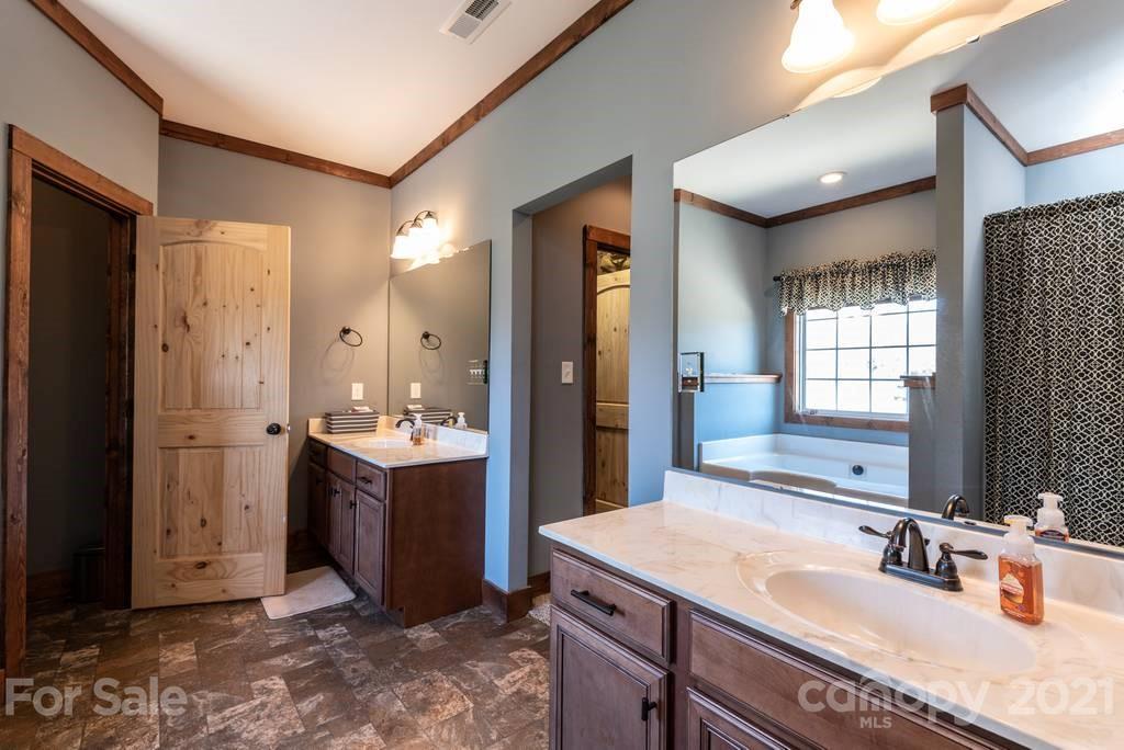 1775 Travis Road Conover, NC 28613 - Photo 28 of 48 Gallery Image 28