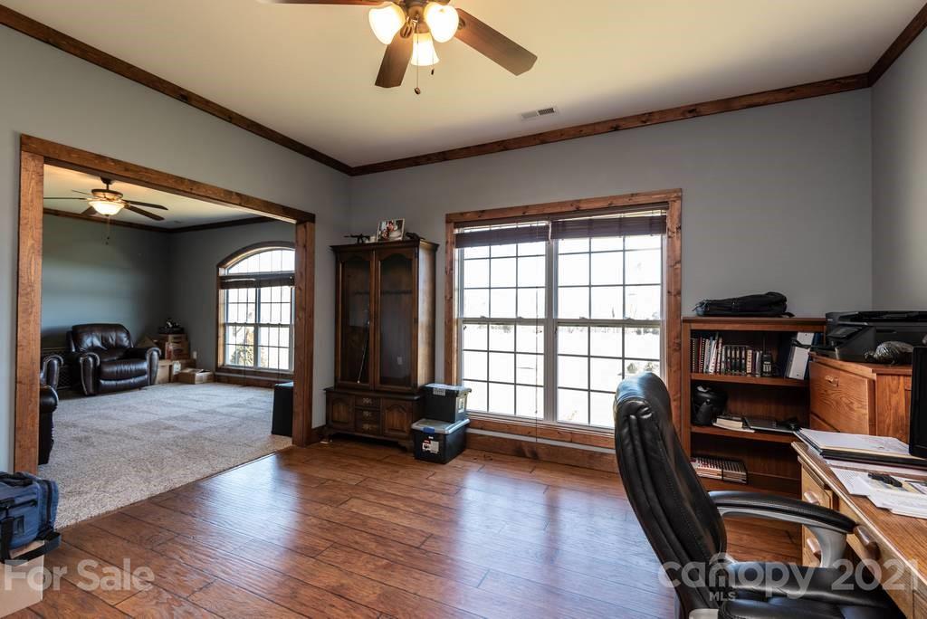 1775 Travis Road Conover, NC 28613 - Photo 30 of 48 Gallery Image 30