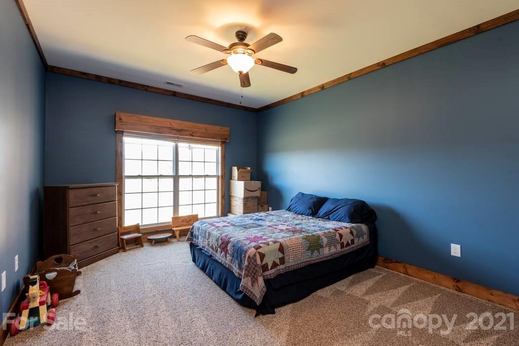 1775 Travis Road Conover, NC 28613 - Photo 35 of 48 Gallery Image 35