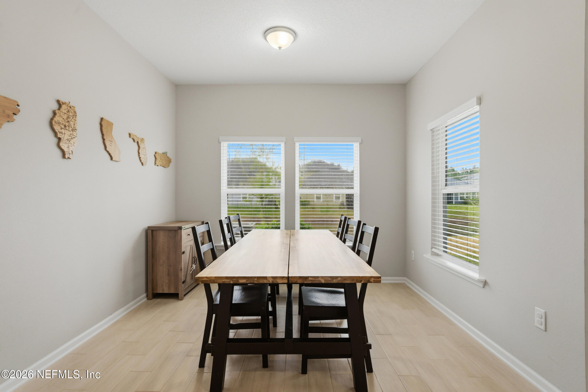 635 Sycamore Way Orange Park, FL 32073 - Photo 10 of 42 Eat-in space kitchen