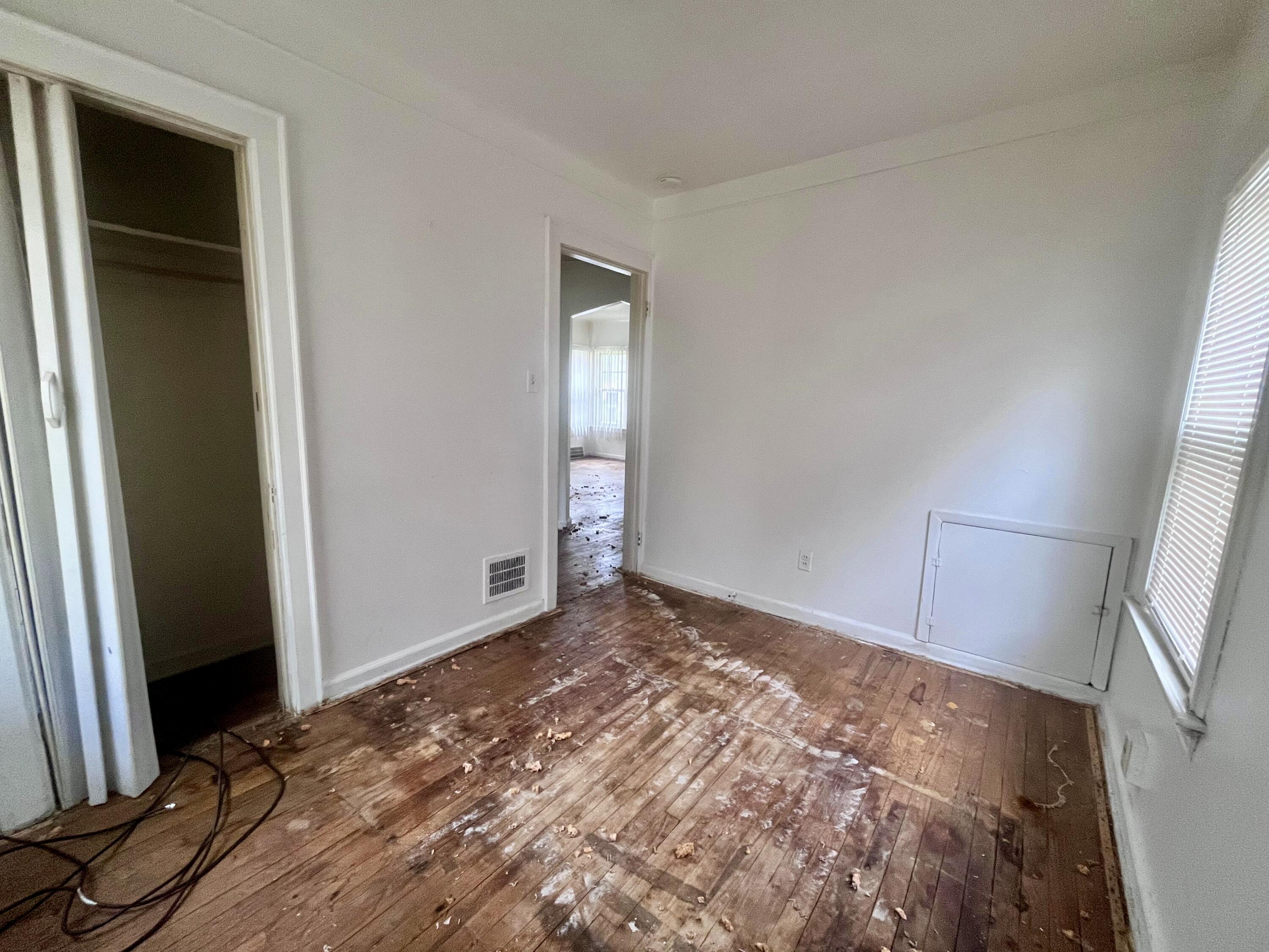 19249 Marx Street Detroit, MI 48203 - Photo 15 of 20 20260520_151516000_iOS 7