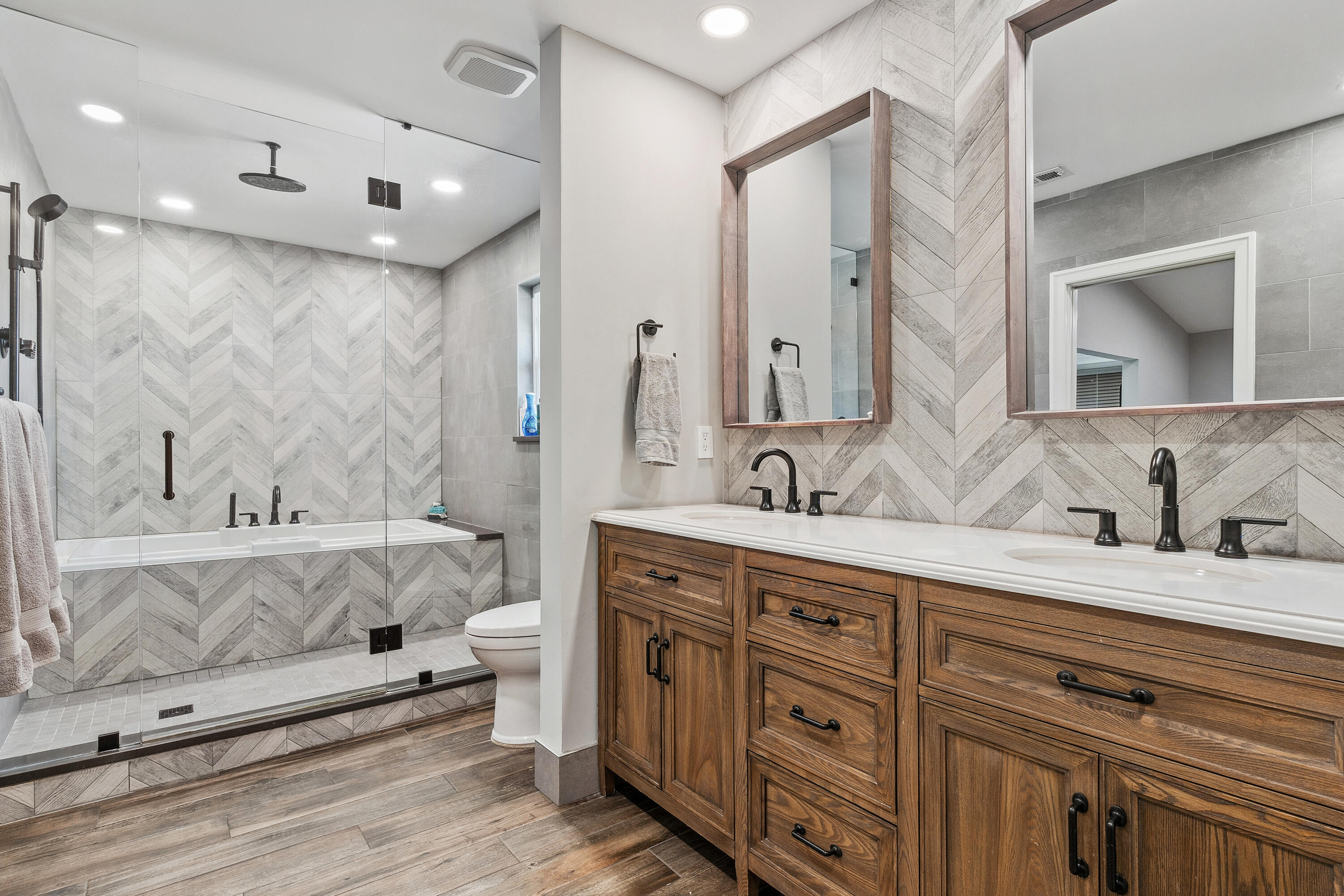 9285 Old Pine Road Boca Raton, FL 33428 - Photo 29 of 55 Master Bathroom
