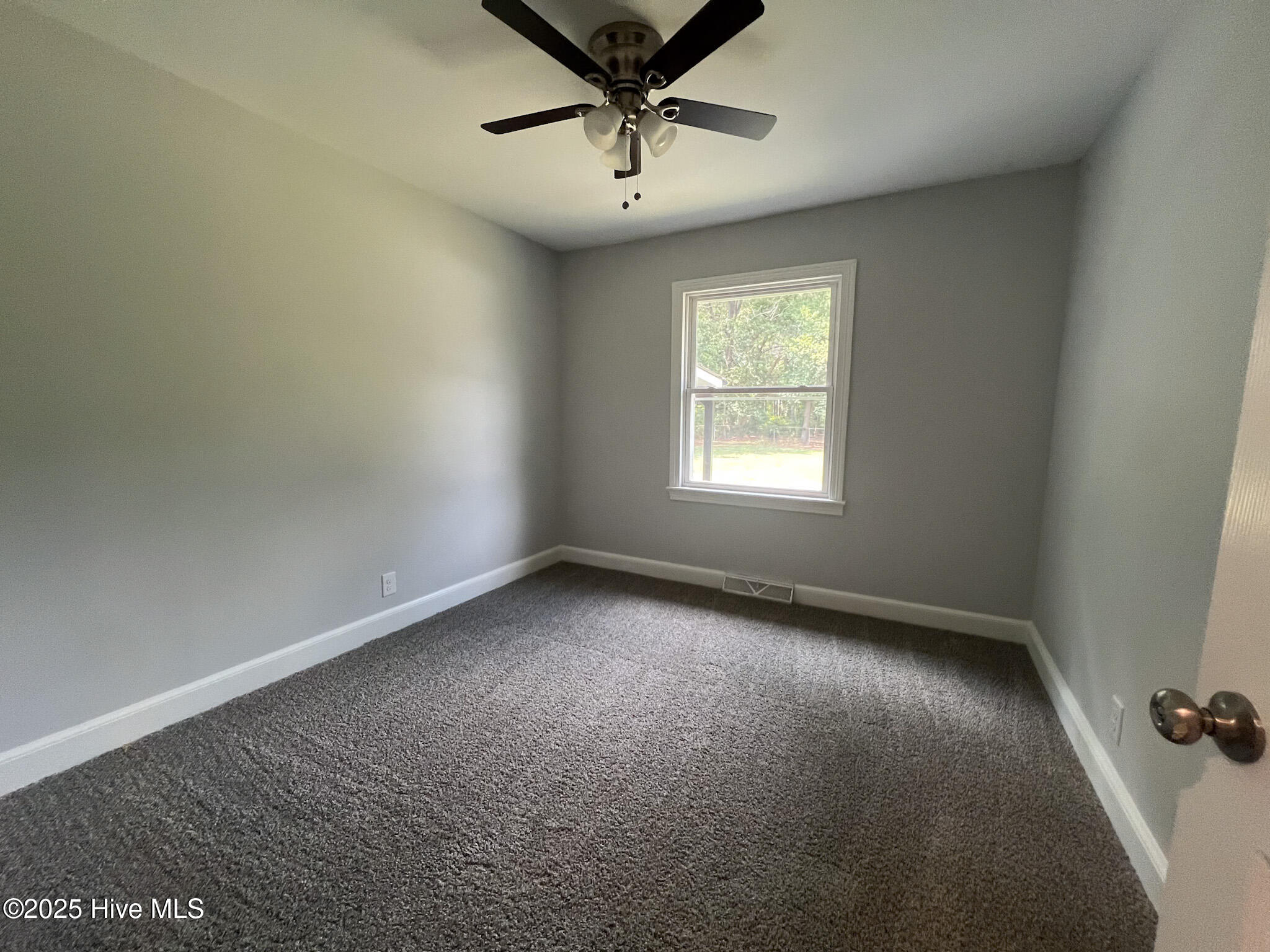 107 East New Hope Road Goldsboro, NC 27534 - Photo 13 of 20 13) 60249-687facd85bc9a