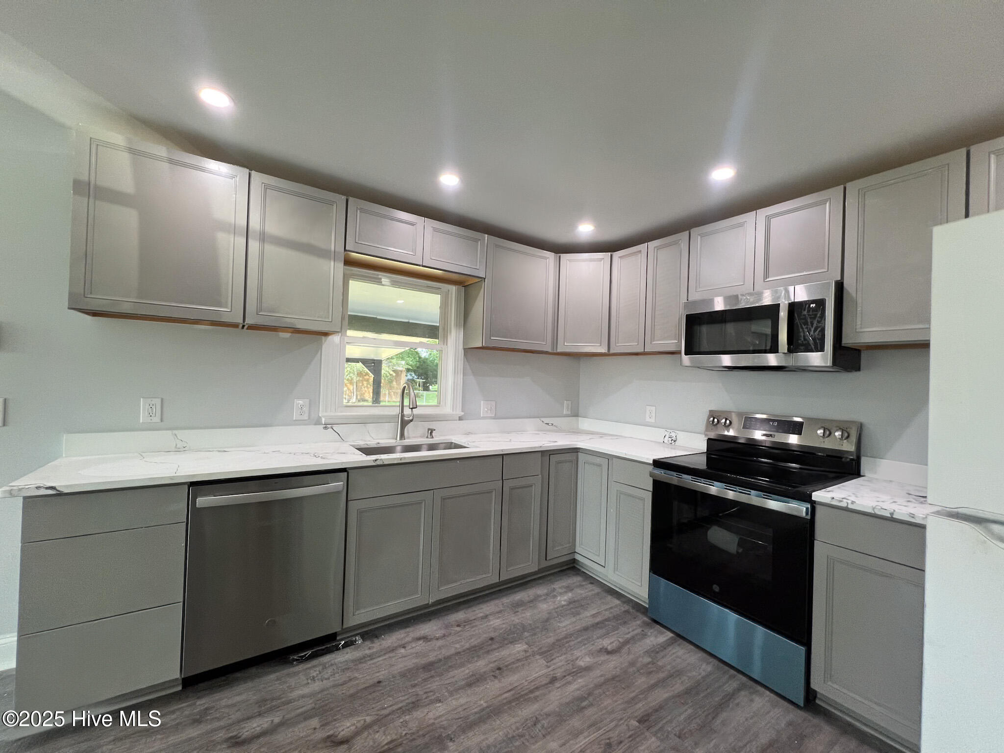 107 East New Hope Road Goldsboro, NC 27534 - Photo 7 of 20 7) 60249-687faccfa208d