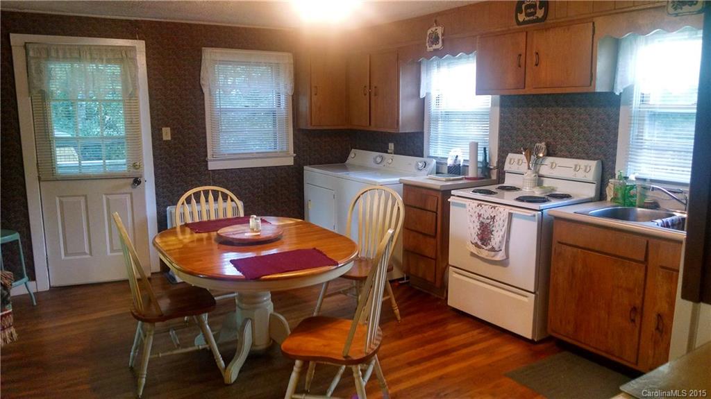 40 Rash Road, Unit 51 52 Asheville, NC 28806 - Photo 6 of 10 Gallery Image 6