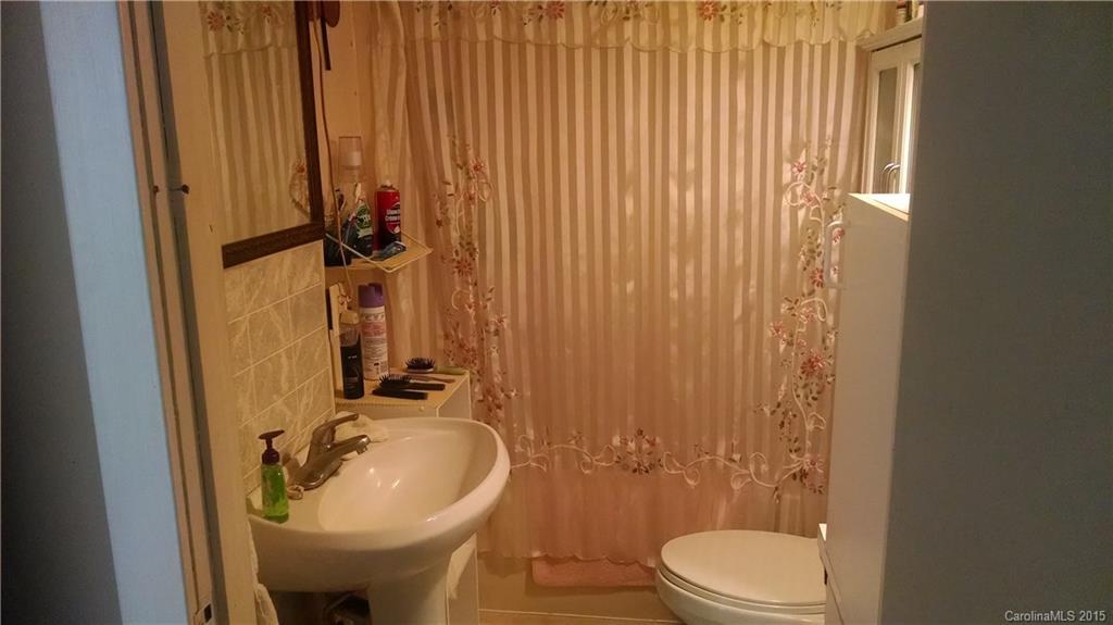 40 Rash Road, Unit 51 52 Asheville, NC 28806 - Photo 8 of 10 Gallery Image 8