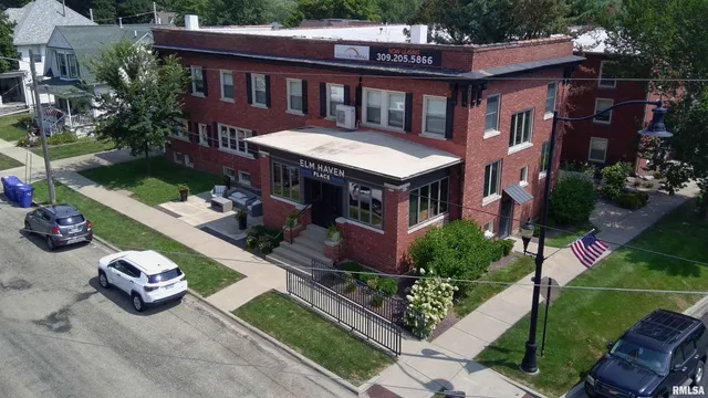 $2,995,000 | 101 North Rose Street, Elmwood, IL 61529