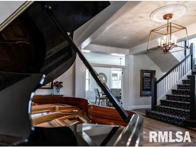 $2,995,000 | 101 North Rose Street, Elmwood, IL 61529