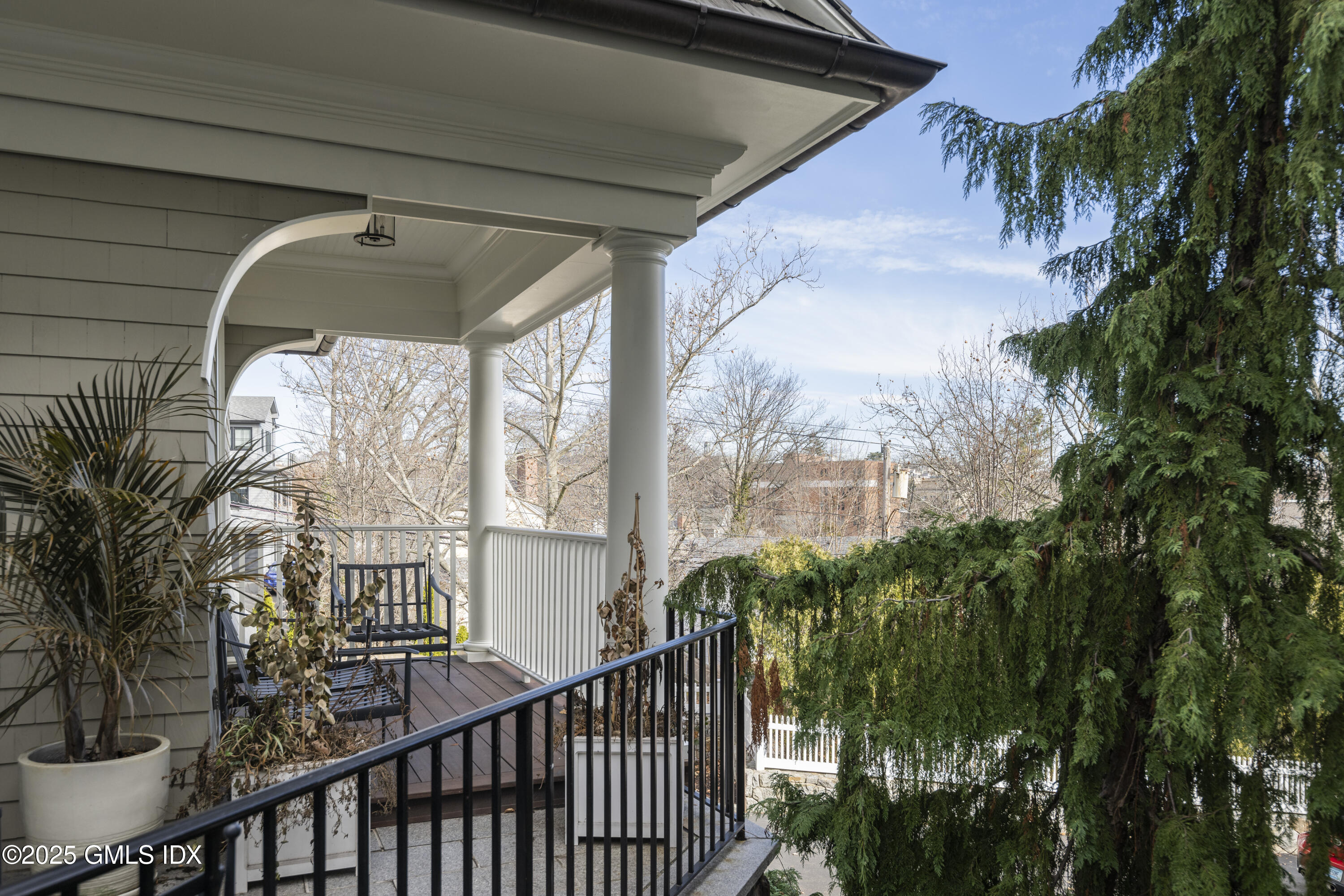50 Sound View Drive, Unit 2N Greenwich, CT 06830 - Photo 12 of 37 a view of a porch