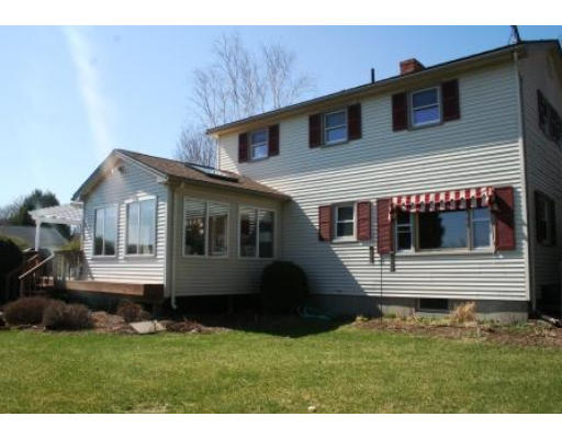 139 Rocky Hill Road Hadley, MA 01035 - Photo 3 of 16 Gallery Image 3