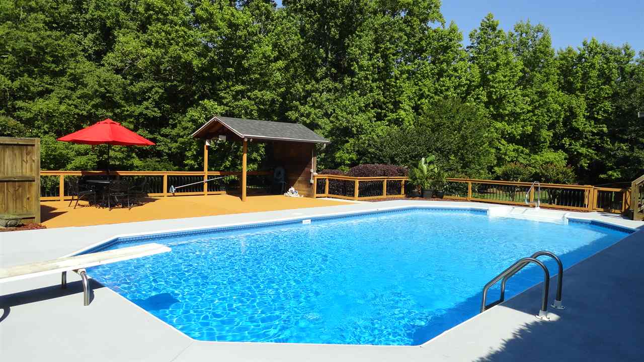 1017 Crestview Road Anderson, SC 29621 - Photo 2 of 36