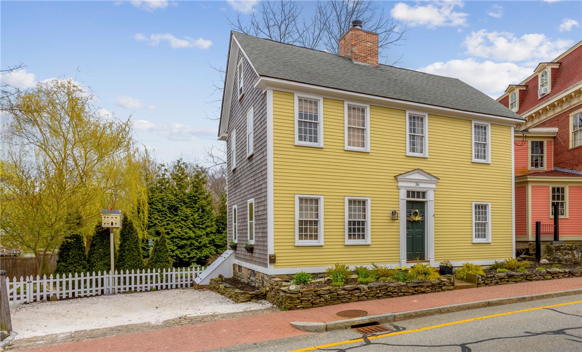 36 Post Road Warwick, RI 02888 - Photo 1 of 23 This renovated 1775 colonial even has it's own reproduction birdhouse.