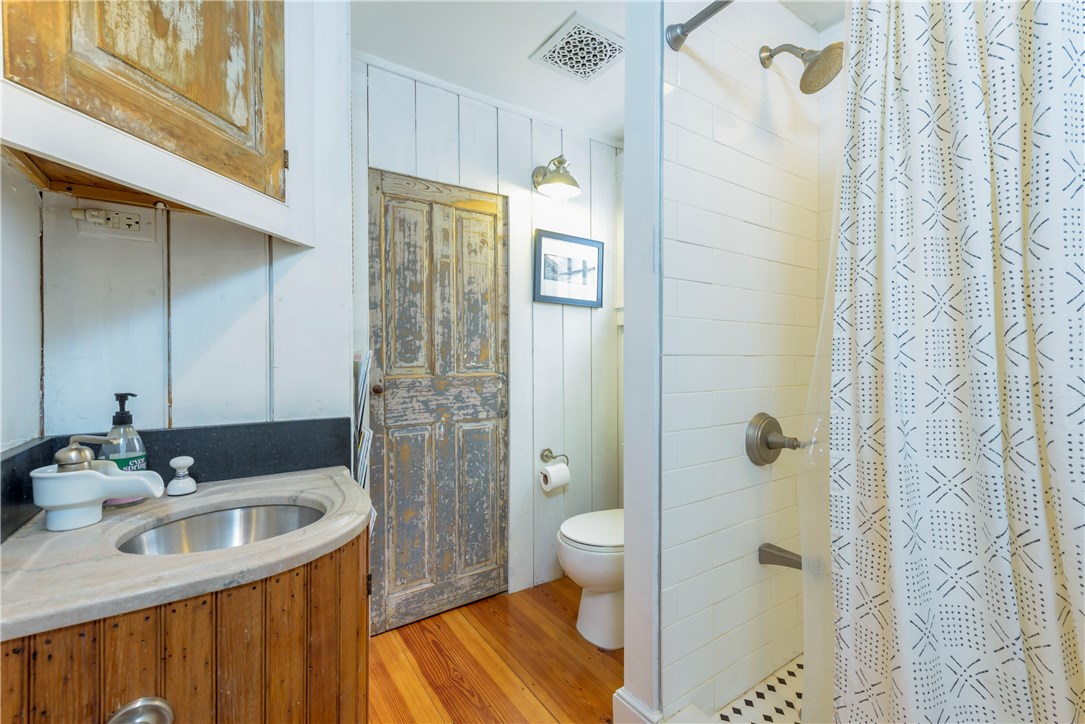 36 Post Road Warwick, RI 02888 - Photo 16 of 23 Second floor bathroom with closet.