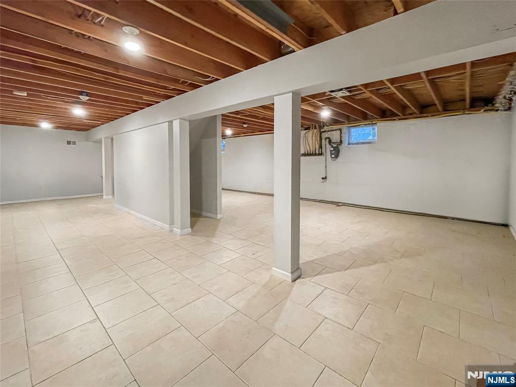 445 Nevada Street Paramus, NJ 07652 - Photo 50 of 50