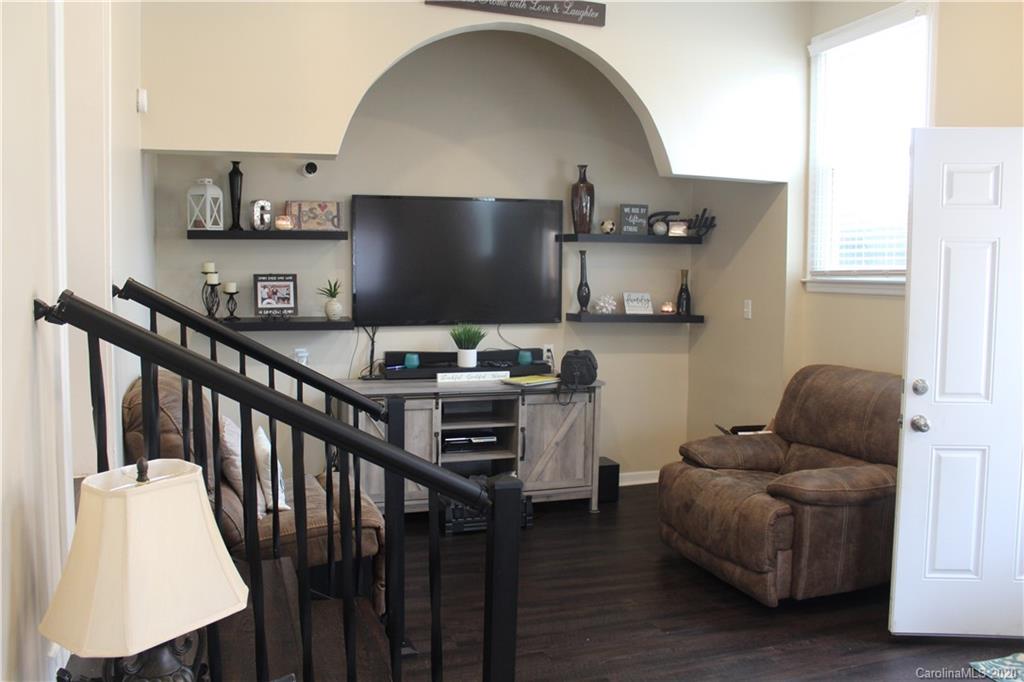 511 Fieldcrest Drive, Unit 1 Chester, SC 29706 - Photo 2 of 17 Gallery Image 2