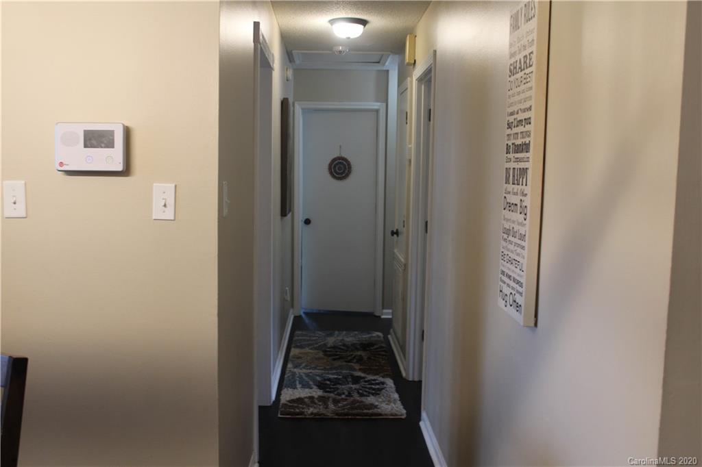 511 Fieldcrest Drive, Unit 1 Chester, SC 29706 - Photo 8 of 17 Gallery Image 8