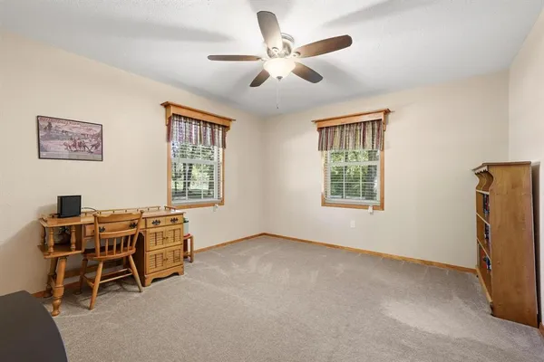 $295,000 | 2415 North Shore Drive, Bonham, TX 75418