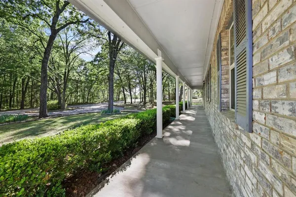 $295,000 | 2415 North Shore Drive, Bonham, TX 75418