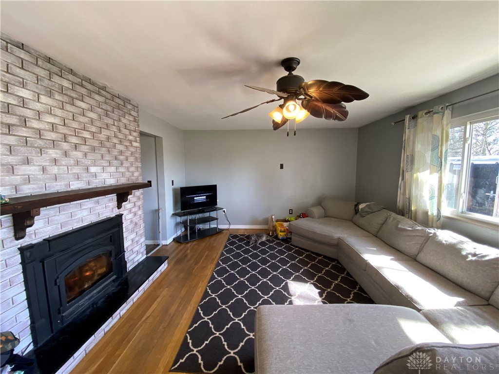3786 Cloverdale Road Medway, OH 45341 - Photo 3 of 20 Gallery Image 3