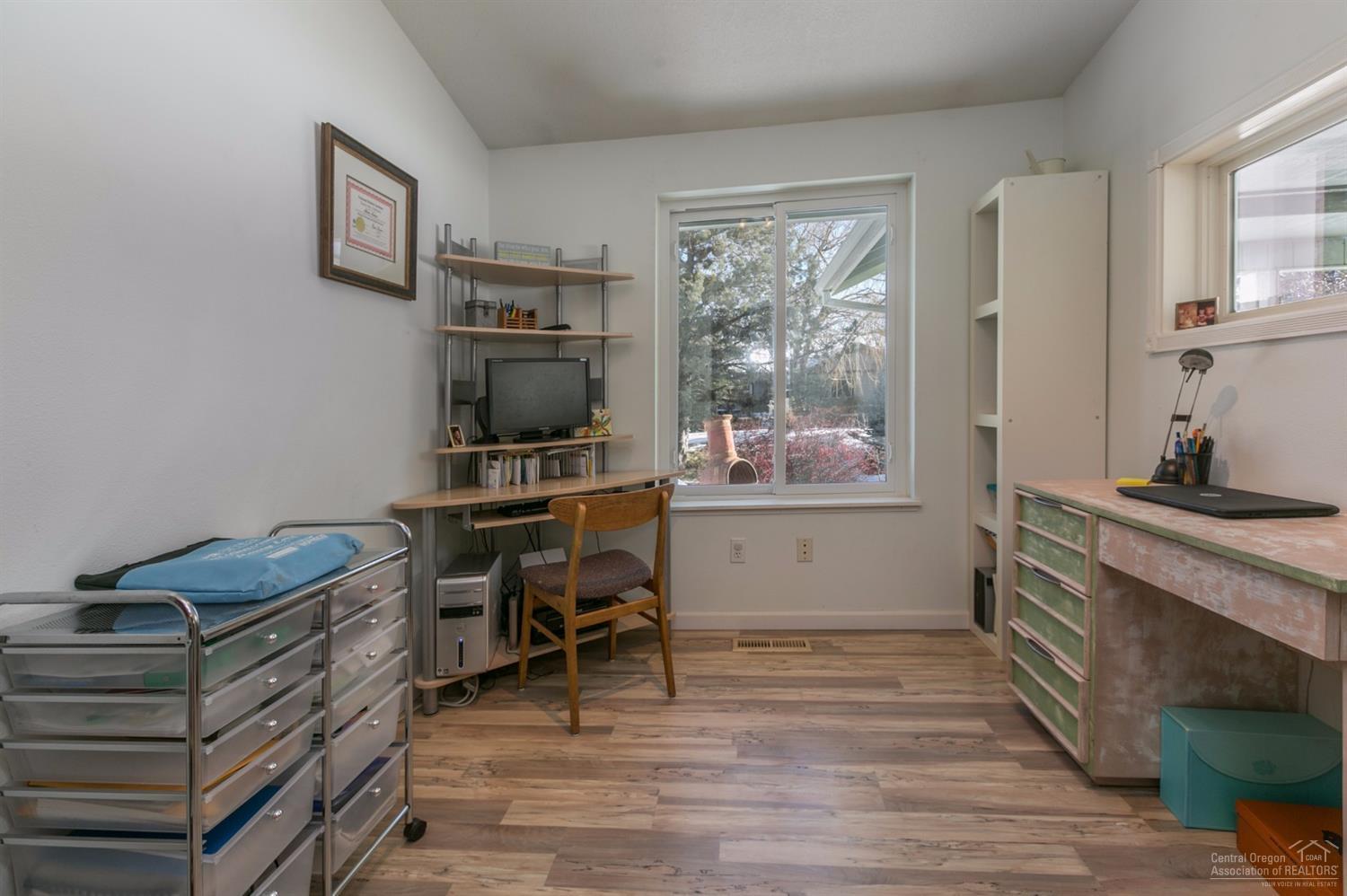 63490 Vogt Road Bend, OR 97701 - Photo 9 of 23 Additional Photo