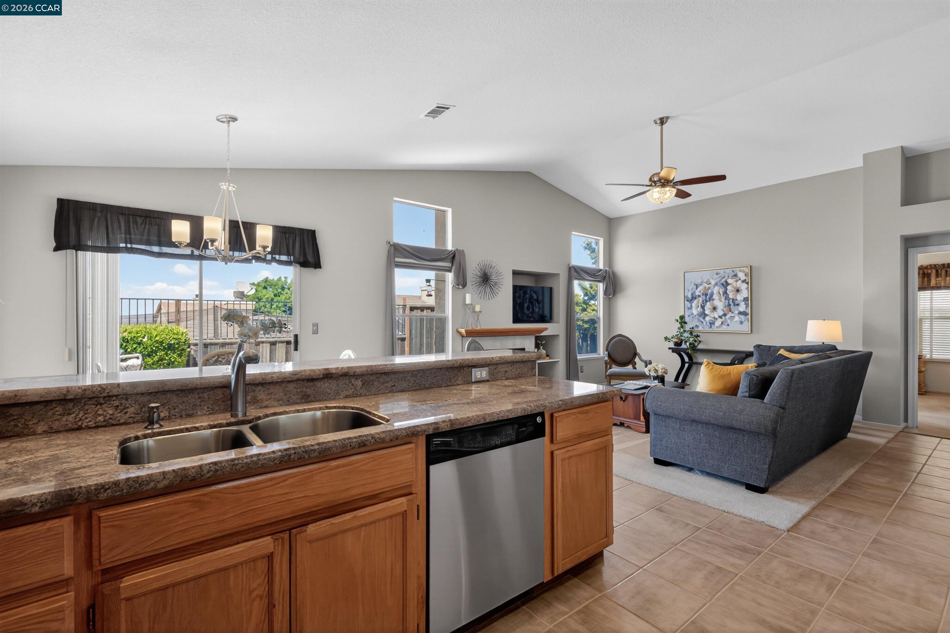 549 Burdick Drive Bay Point, CA 94565 - Photo 13 of 41