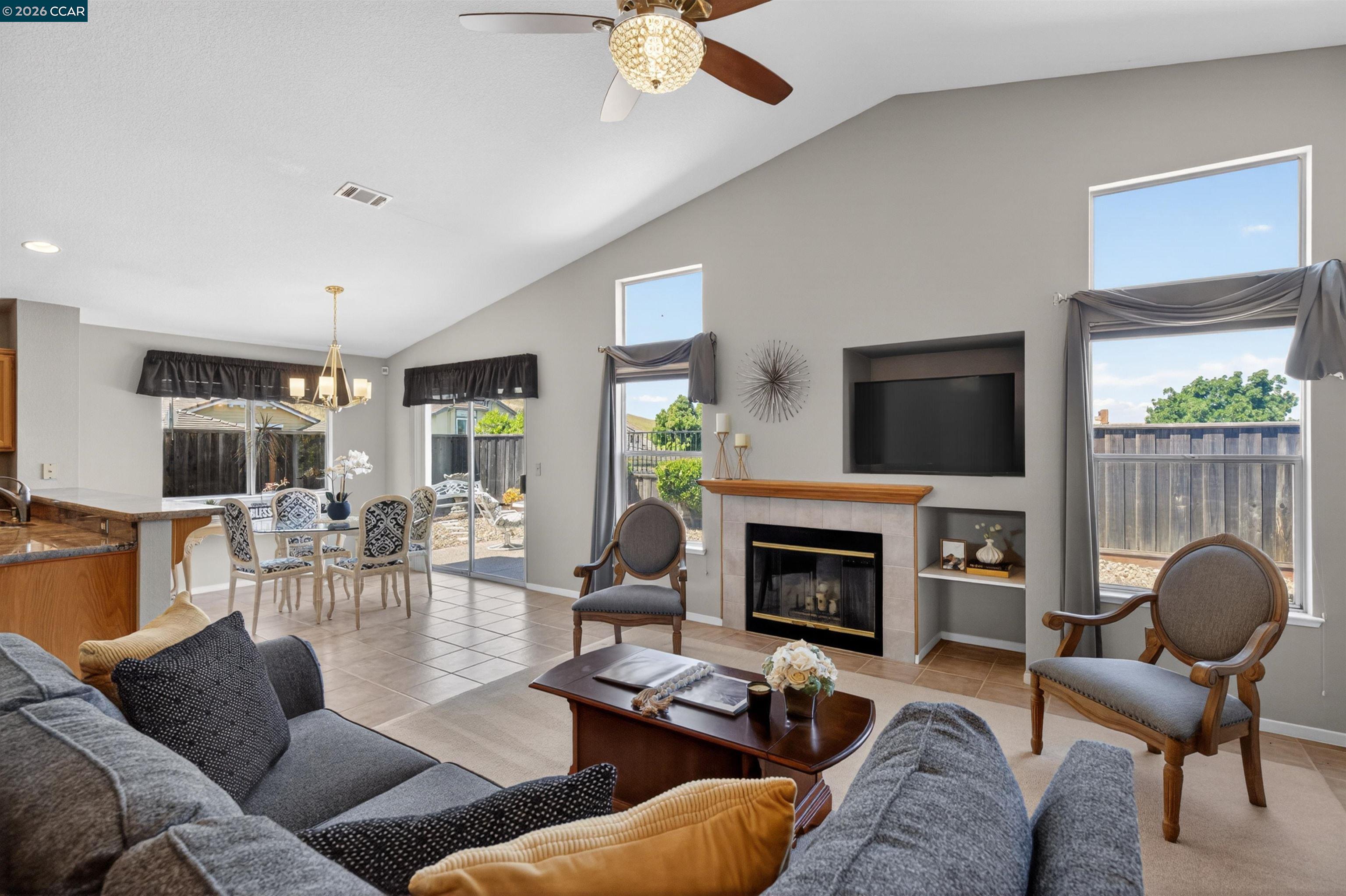 549 Burdick Drive Bay Point, CA 94565 - Photo 5 of 41
