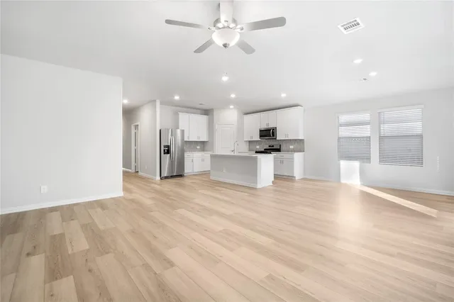 $2,295 | 521 Midnight Oak Drive, McKinney, TX 75069